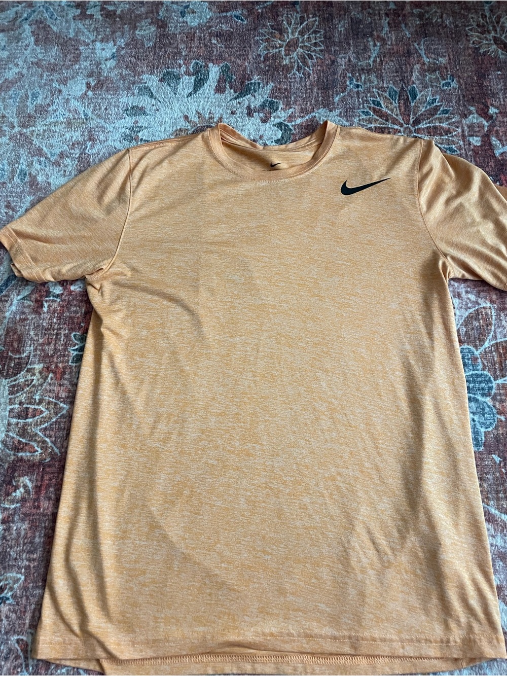 Men’s Medium Nike Dri Fit Shirt